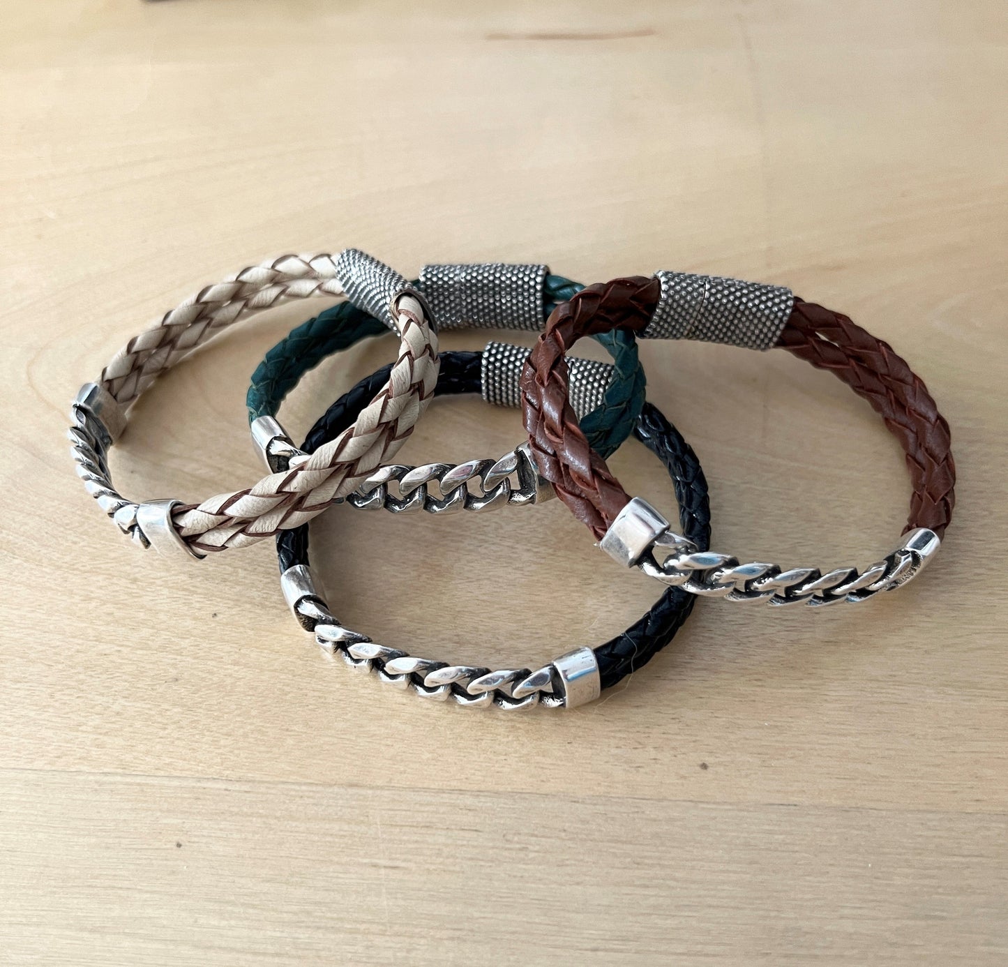 Chain Bar and Leather Bracelet - 10mm